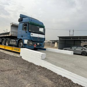 photo_5447299110643296159_y